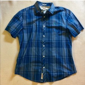 Bundle of two Penguin shirts